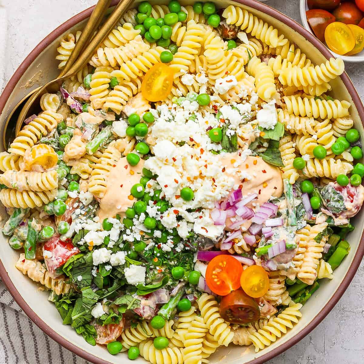 Creamy Roasted Red Pepper Pasta Salad: Your Summer BBQ Essential
